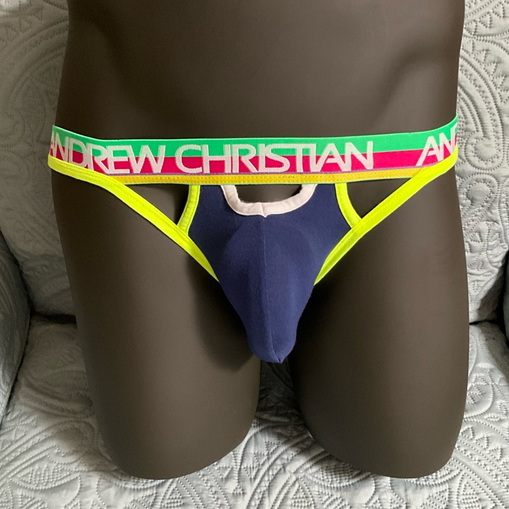 😜 Mystery Box 😜 - Picture 3 of 4